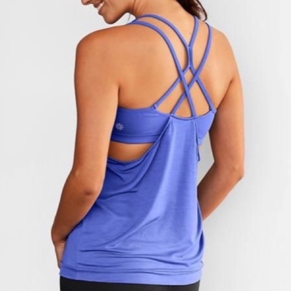 Athleta Yoga Top Size Medium Built In Bra Yoga Workout Gym Periwinkle